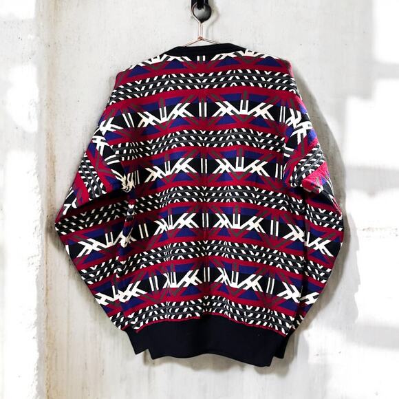 Vintage OSSI Skiwear Oversized Aztec Print Wool Pullover Sweater - Size: L/XL - Picture 2 of 4